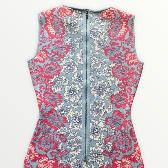 BCBGMAXAZRIA Fitted Dress - Picture 3 of 7